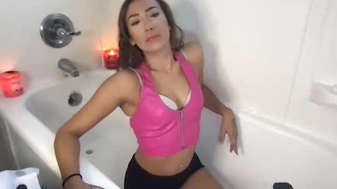 Lily online show from November 1, 12:04 am