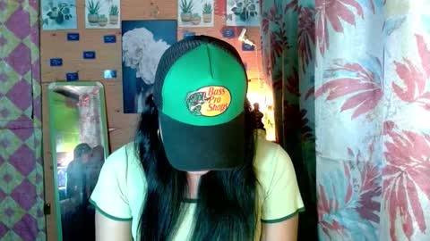 YOURGIRLCAMILLA online show from January 12, 2:55 pm