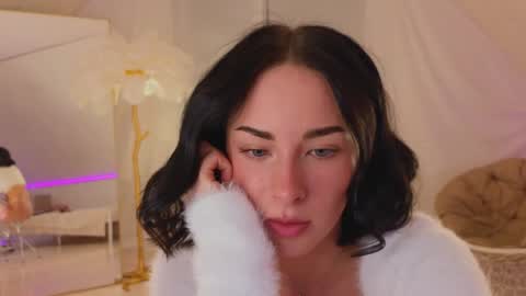 Anika On vacation online show from January 20, 7:25 pm