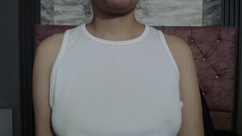 Vainilla online show from February 13, 1:40 am