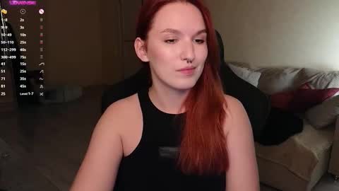 Val online show from September 11, 7:47 pm