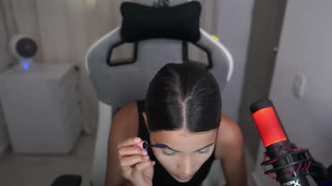 valecute01 online show from October 27, 8:58 pm