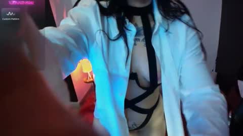 Valen online show from February 9, 11:15 pm