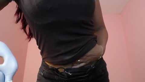 valen online show from April 15, 6:08 pm