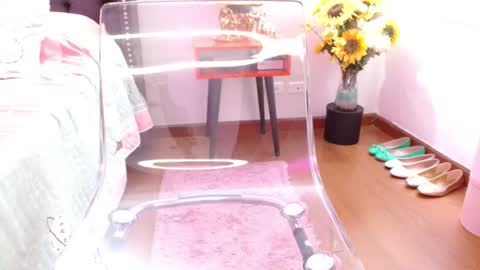 Valen Ferrer online show from November 5, 6:57 pm