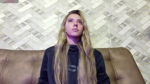 Valentina online show from October 17, 6:11 pm