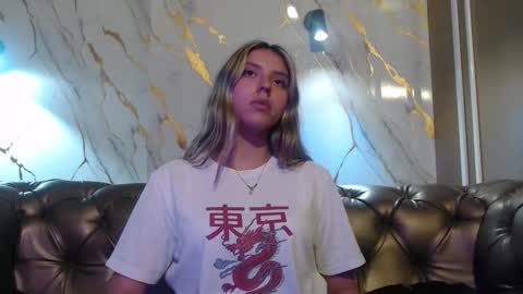 Valentina online show from September 8, 6:40 pm