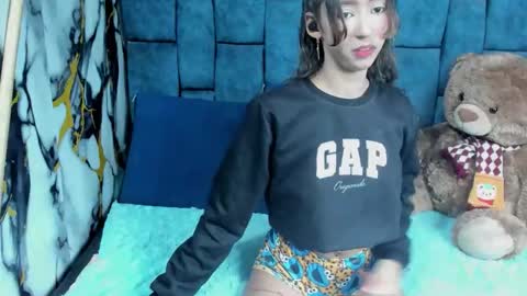 valentinaklean1 online show from June 7, 12:28 am