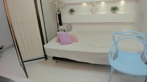 valentinarose4 online show from November 9, 9:11 pm