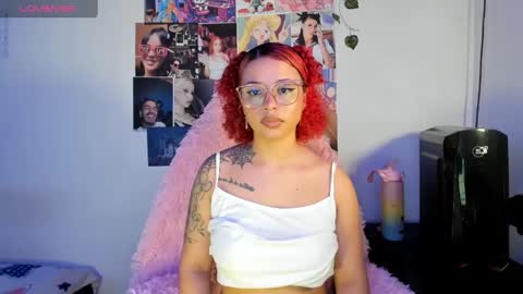 Danielle  Please help me to reach 300 thumbs up online show from December 13, 6:49 pm