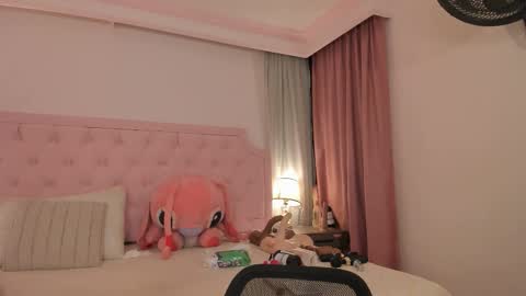 Vale Toro  online show from February 13, 11:23 am