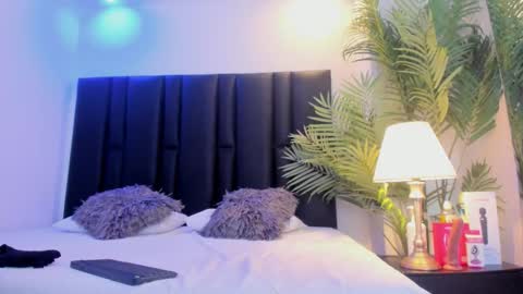 valeri_tafur online show from February 19, 10:59 am