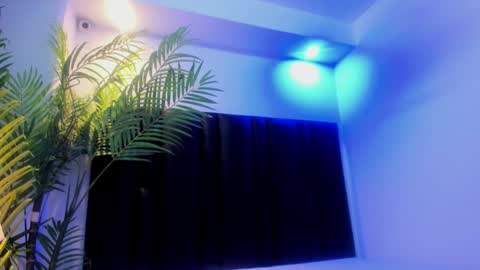 valeri_tafur online show from September 23, 10:57 am