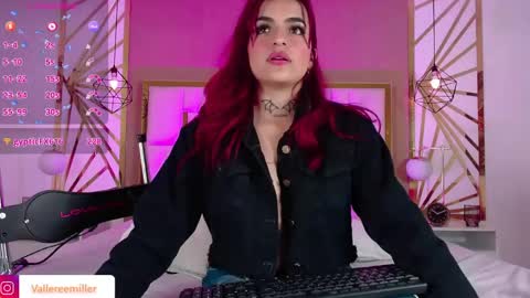 Valerie  online show from May 17, 10:36 am