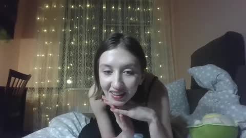 Kristi moony online show from February 3, 7:31 pm