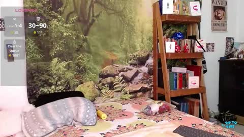 Valerie online show from March 17, 8:35 pm