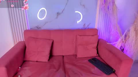 valeriekhaleesi online show from February 2, 10:53 pm