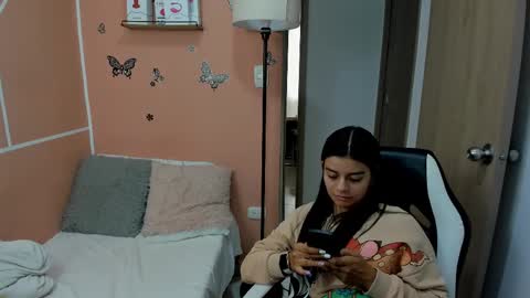 Juli C online show from March 6, 6:59 pm