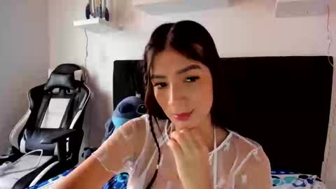 Vale online show from February 6, 10:32 pm