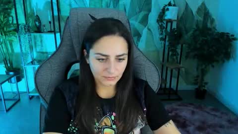 Valerie online show from October 13, 4:20 pm