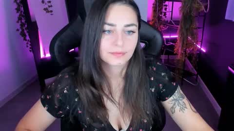 Valerie online show from October 9, 11:53 pm