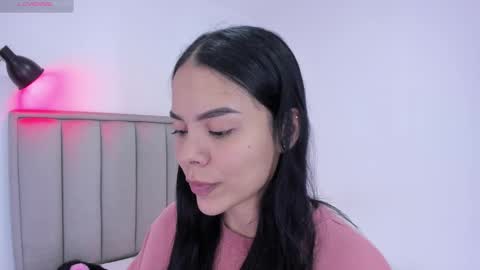 Cris  online show from March 9, 4:33 pm