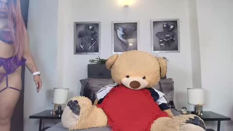 valeryharriz online show from February 8, 6:01 am