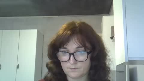 vally_bek1 online show from November 13, 9:52 am