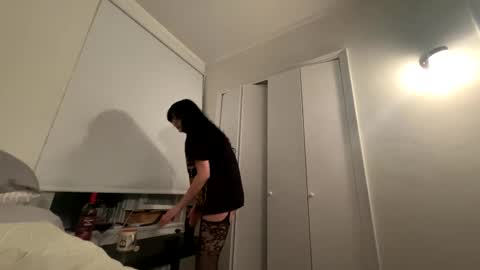 vampgatita online show from September 22, 1:48 am