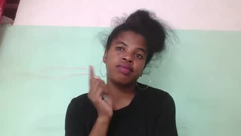 vanafiry online show from February 17, 5:23 pm