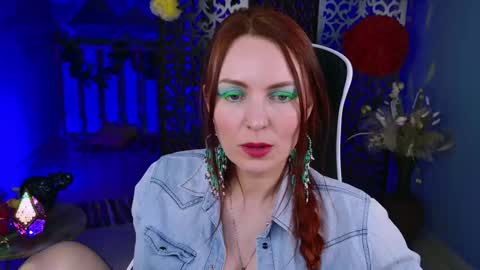 Vanda online show from March 12, 3:29 pm