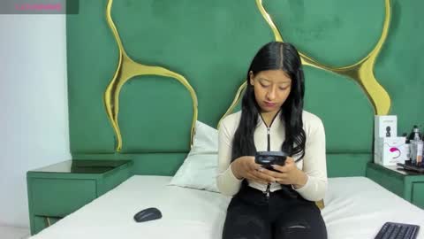 Vane online show from October 3, 4:12 pm