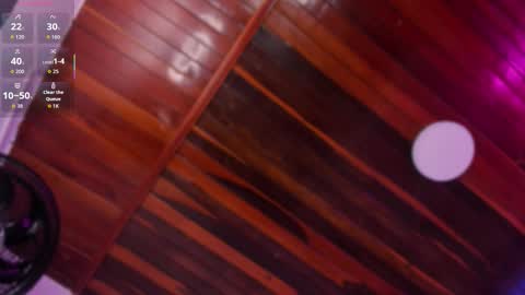 vanessaduval online show from September 26, 8:23 am