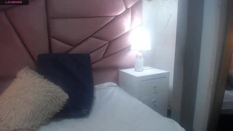 Vanessa  online show from March 28, 12:22 am