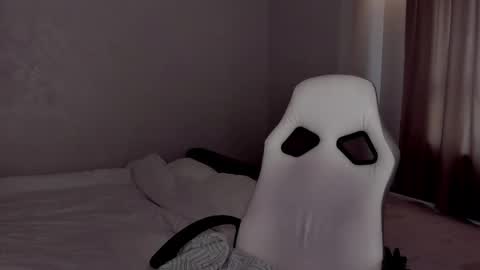 Vanilla online show from September 26, 11:41 am