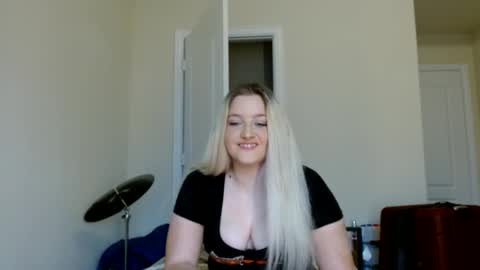 varsityviolet online show from March 10, 2:21 pm