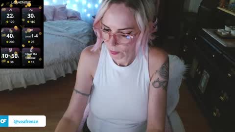 veafreeze online show from September 14, 6:00 am