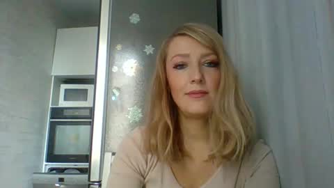 Veessa online show from December 17, 6:39 am