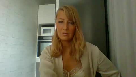 Veessa online show from September 25, 6:56 am