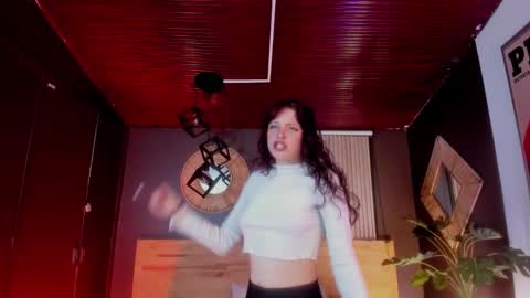 Isabella  online show from February 11, 11:33 am