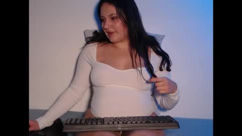 Victoria online show from November 16, 12:38 pm