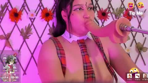 velvet_rosee_ online show from March 15, 6:43 pm