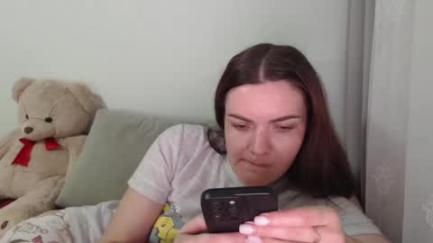 velvetmoon123 online show from December 13, 8:15 pm