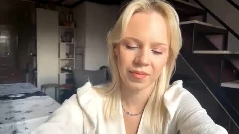 Lisa online show from October 24, 10:55 am