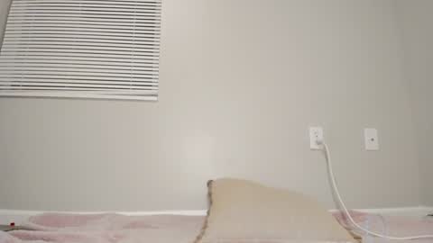 Harley   instahailharleyy online show from September 26, 2:09 am