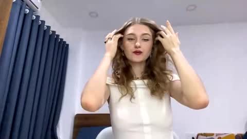 Emily online show from February 22, 11:00 am