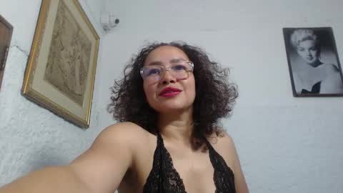 venus_lov online show from October 24, 12:12 pm