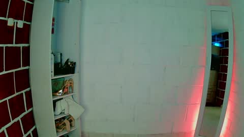 emily independent account  MY conextion 1100 GTM  to  17hr GTM online show from January 6, 5:27 pm