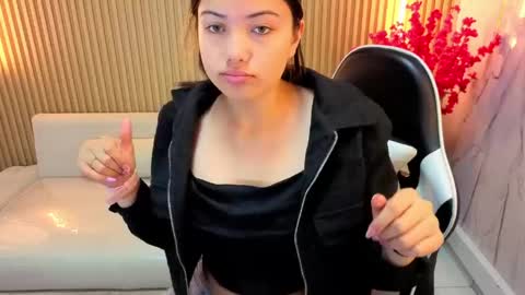 Venus  online show from April 13, 12:39 pm