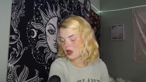 Miss Venus online show from September 27, 1:46 am